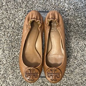 Tory Burch Reva flat